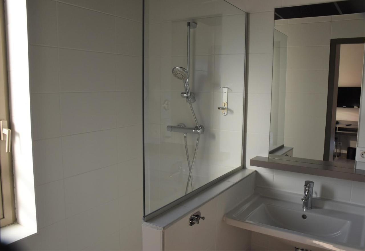 Aparthotel Adonis Lyon Dock Ouest Esterno foto