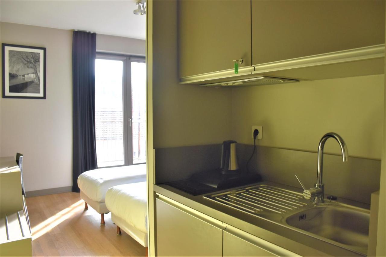 Aparthotel Adonis Lyon Dock Ouest Esterno foto